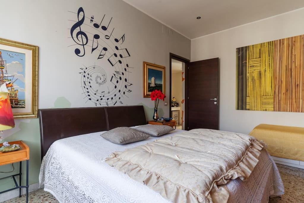 Apartment M House Cinecitta *